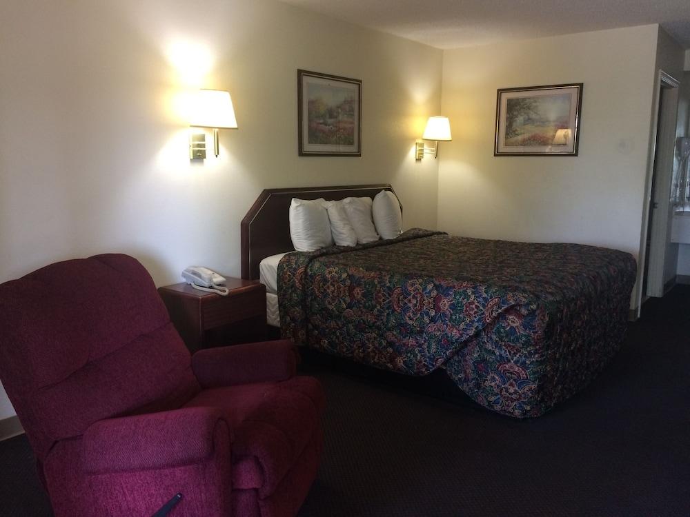 Luxury Inn & Suites Selma Exteriér fotografie